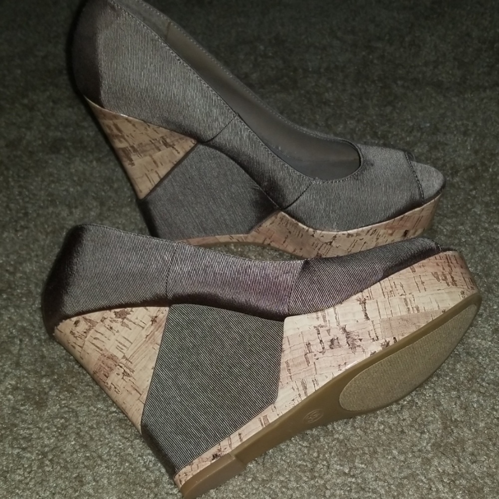 Mossimo wedges